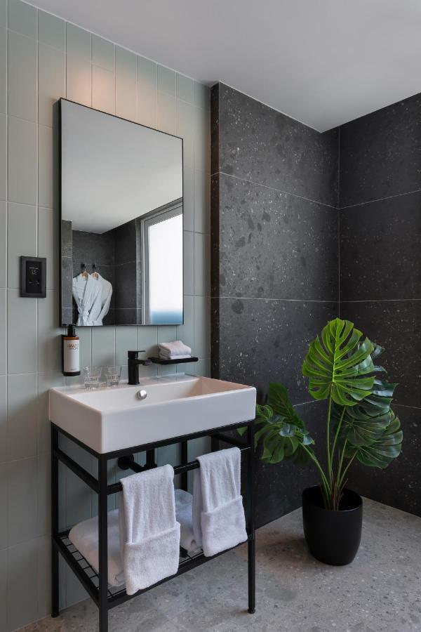 Hotel Mistral St Julian'S, Affiliated By Melia Saint Julian's Екстер'єр фото