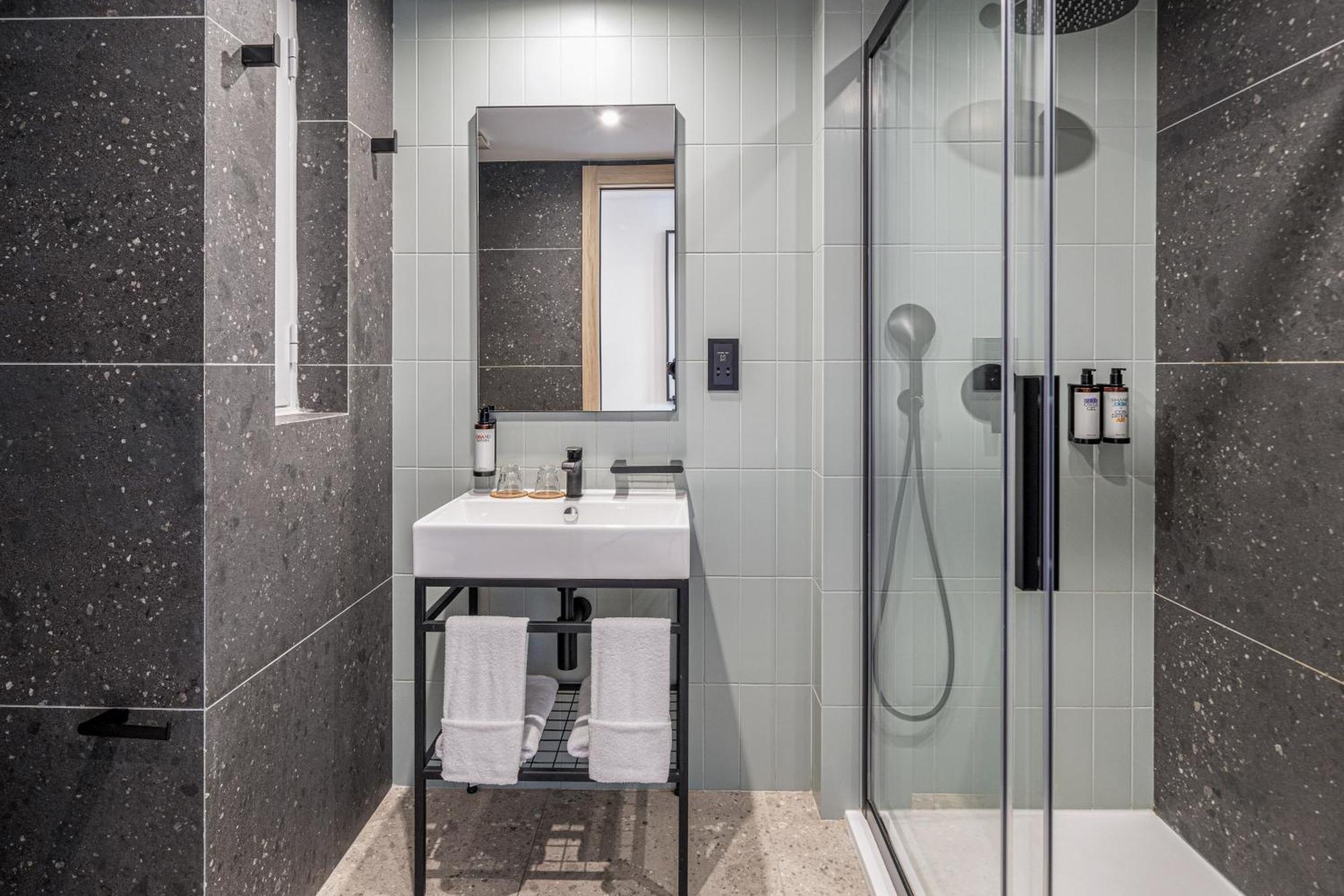 Hotel Mistral St Julian'S, Affiliated By Melia Saint Julian's Екстер'єр фото