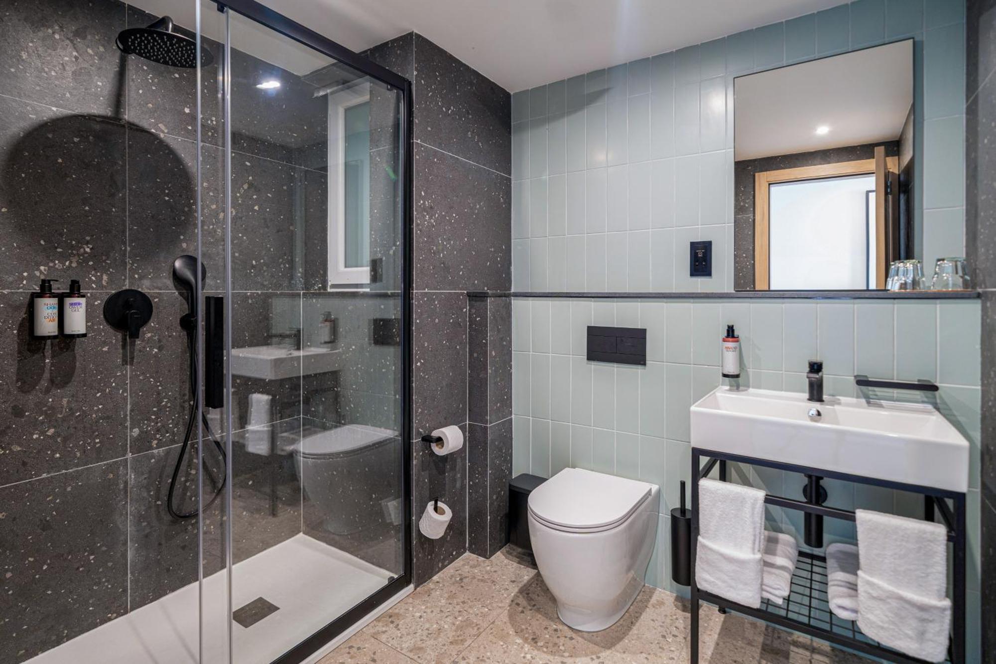 Hotel Mistral St Julian'S, Affiliated By Melia Saint Julian's Екстер'єр фото